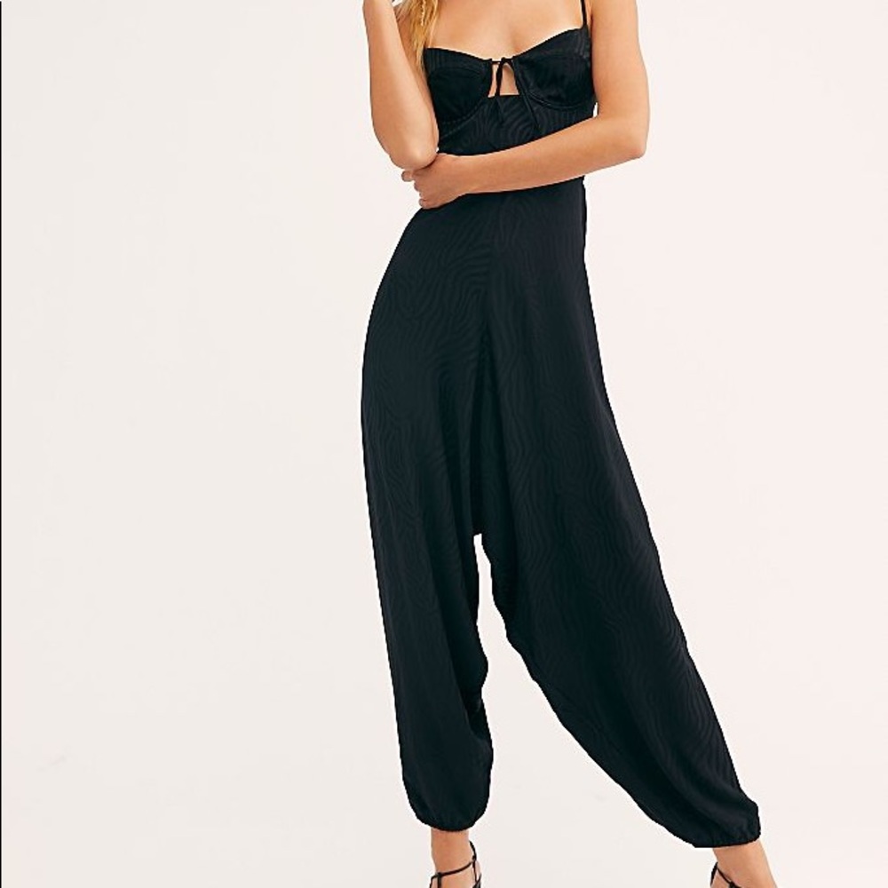 NEW free people Sun Becomes her sold out jumpsuit!